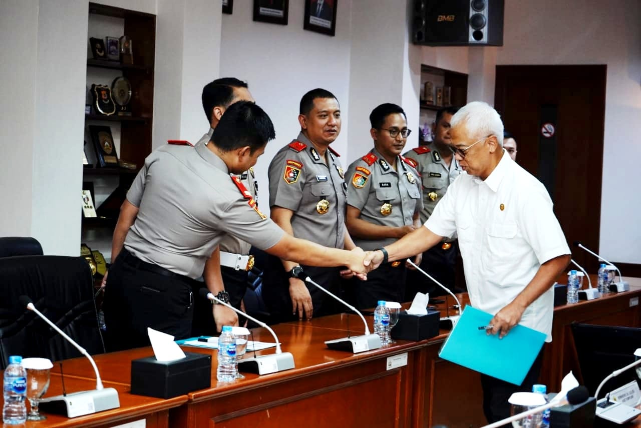 Kompolnas Minta Serdik Sespimmen 65 Polri Jadi Pemimpin Yang Melayani Masyarakat